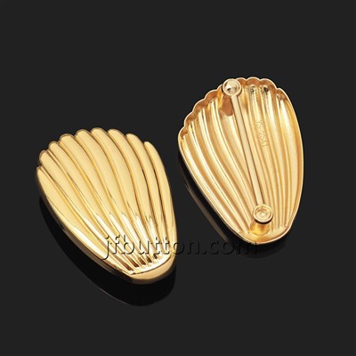 Metalna kopča u obliku morske školjke