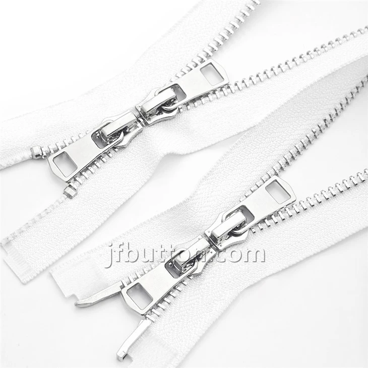 Two Way Separating Zipper Metal